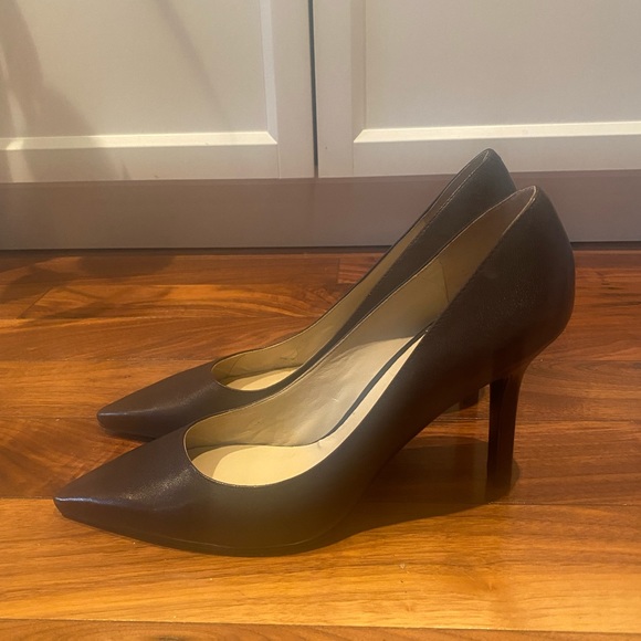 Nine West Pumps - Picture 3 of 9